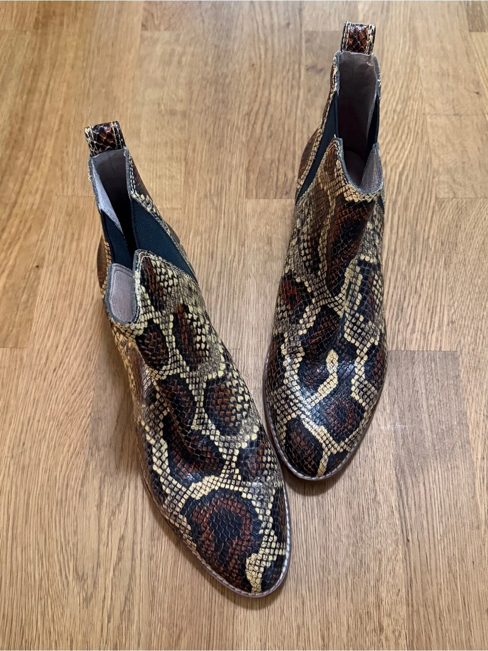 Madewell 7.5 Carina Snake Embossed Leather Ankle Chelsea Boot